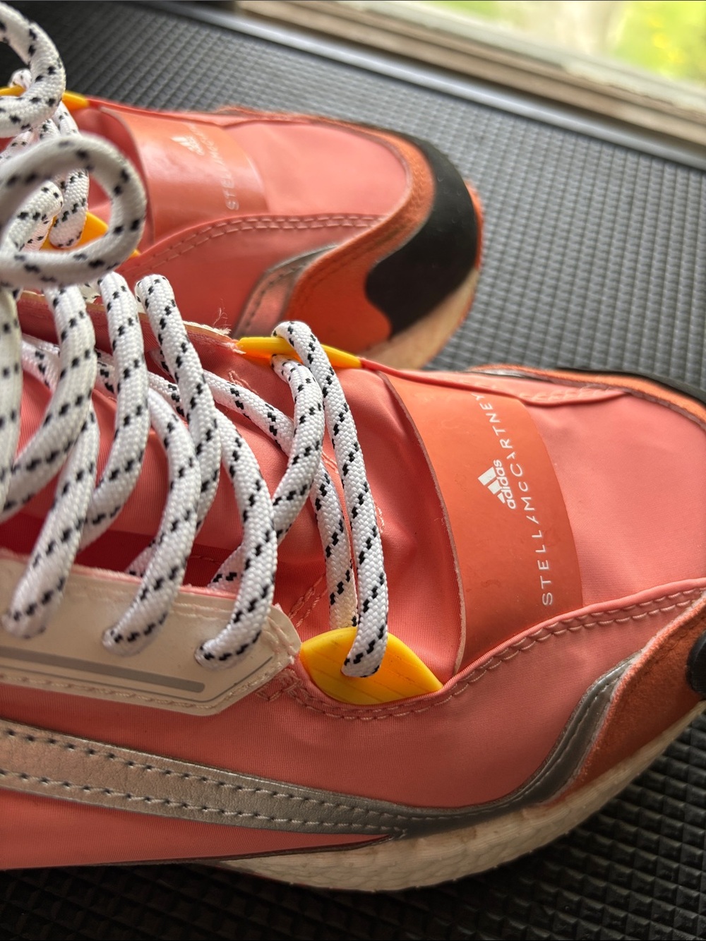 Stella McCartney Adidas sneakers - Picture 7 of 9